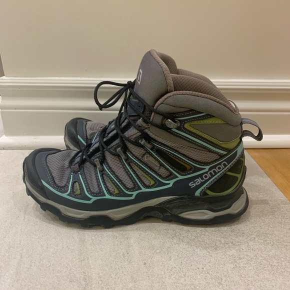 Salomon hiking shoes - Picture 2 of 6